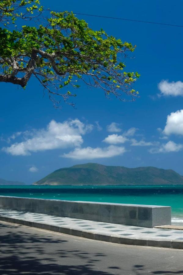 Con Son Island Hotel Chi Khu Co Ong Exterior photo