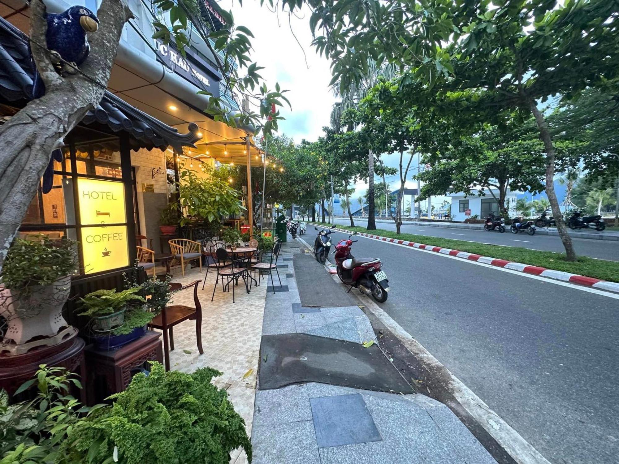 Con Son Island Hotel Chi Khu Co Ong Exterior photo